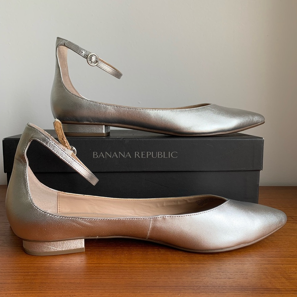 Banana Republic Silver Ankle Strap Flats